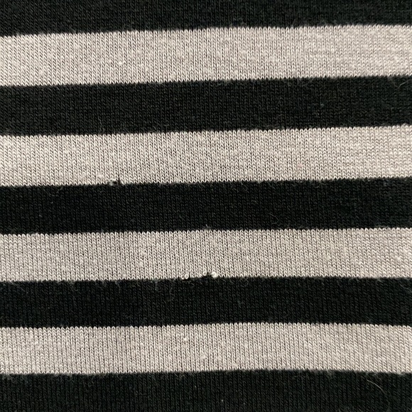 Liz Lange maternity striped top - Picture 4 of 4